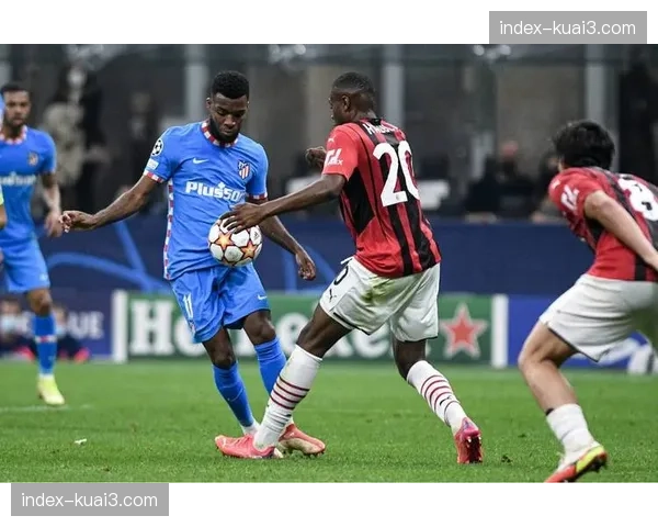 裁判报告显示关键球漏判,VAR手球回看系统再次引发赛后讨论。 裁判报告显示关键球漏判,VAR手球回看系统再次引发赛后讨论。