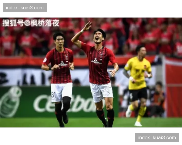 战术板:赫罗纳如何通过局部人数优势与高频跑动破解对手高位压迫 战术板:赫罗纳如何通过局部人数优势与高频跑动破解对手高位压迫