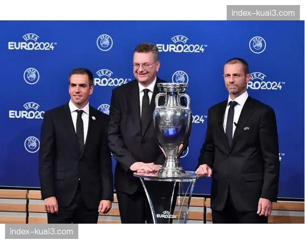 西班牙检方就“内格雷拉案”新证据召开听证会,巴萨俱乐部代表出席 西班牙检方就“内格雷拉案”新证据召开听证会,巴萨俱乐部代表出席